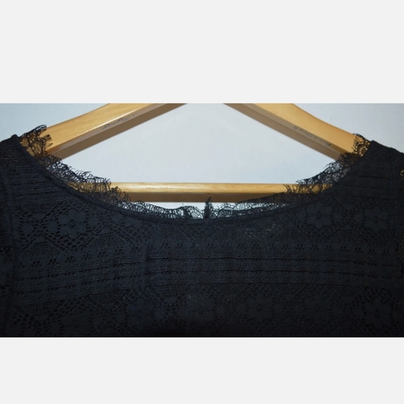 JOIE lace blouse top ruched sleeves to elbow black Size M - Picture 5 of 8